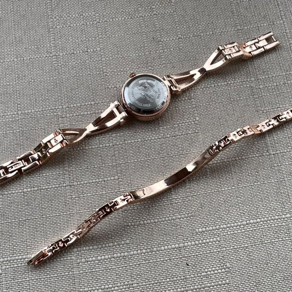 FMD Women Wristwatch Rose Gold Tone Quartz Watch W/ Bracelet w/ Box - Picture 10 of 12